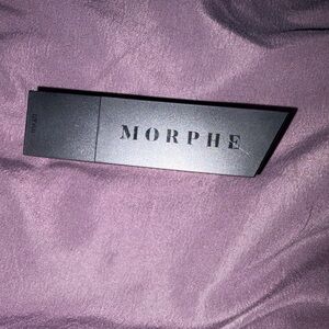 Morphe Matte Lipstick Main Squeeze